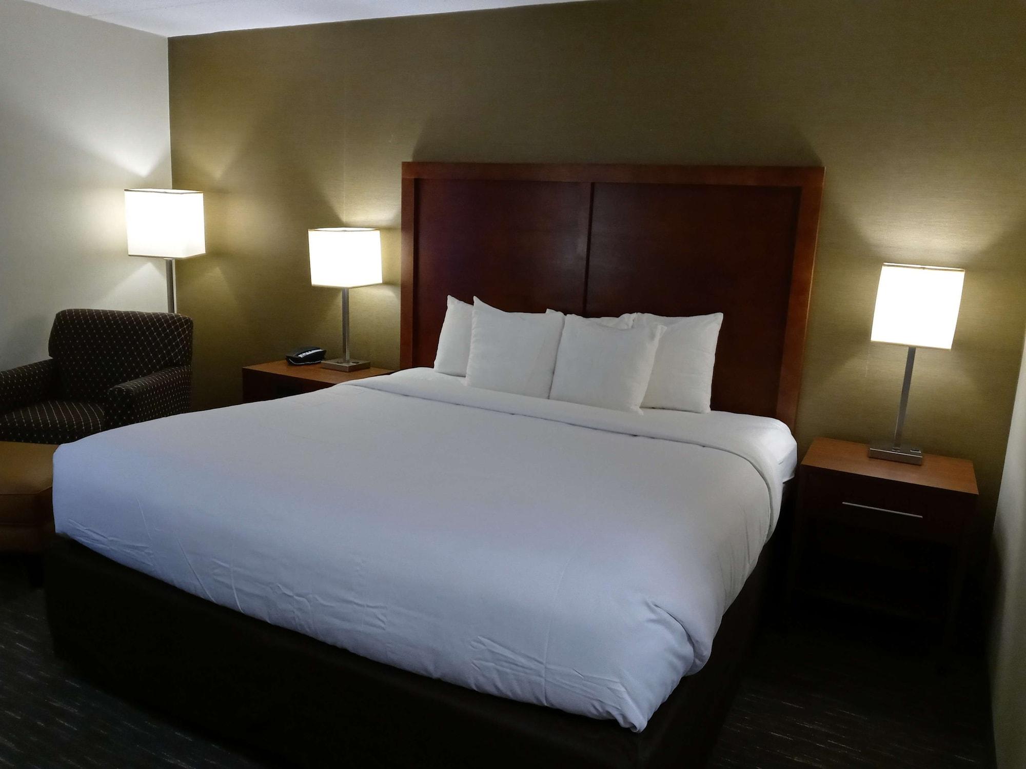 Best Western Chicago - Downers Grove Exterior photo
