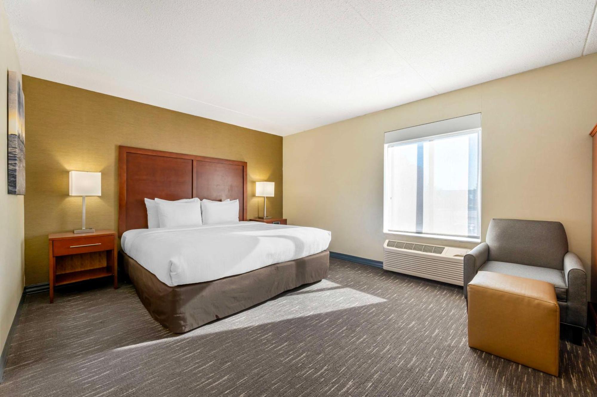 Best Western Chicago - Downers Grove Exterior photo