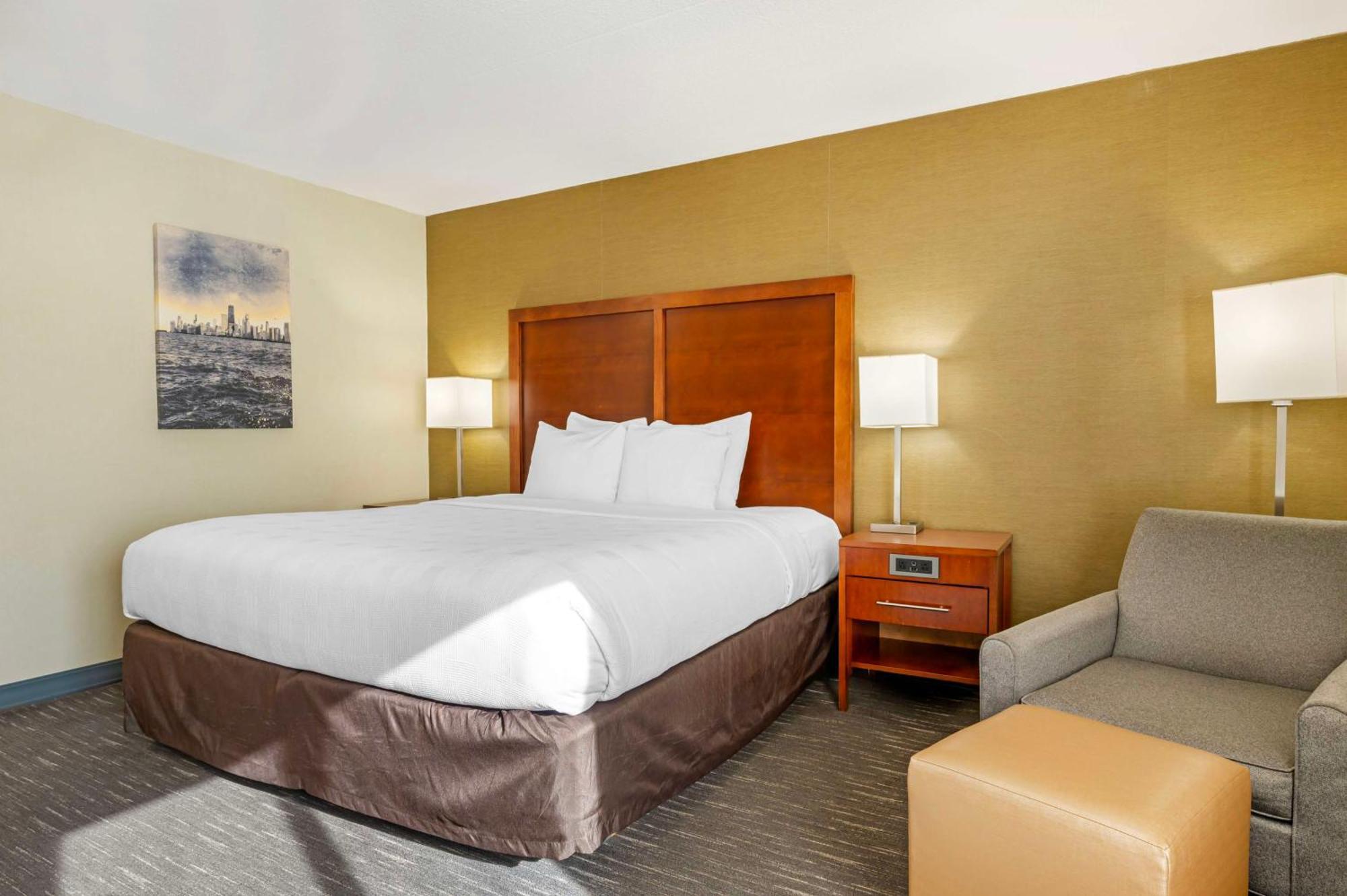 Best Western Chicago - Downers Grove Exterior photo